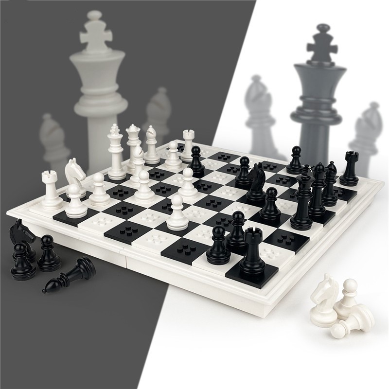 White Chess Set, Premium Foldi - огляд і ціна Gaming Console Lego